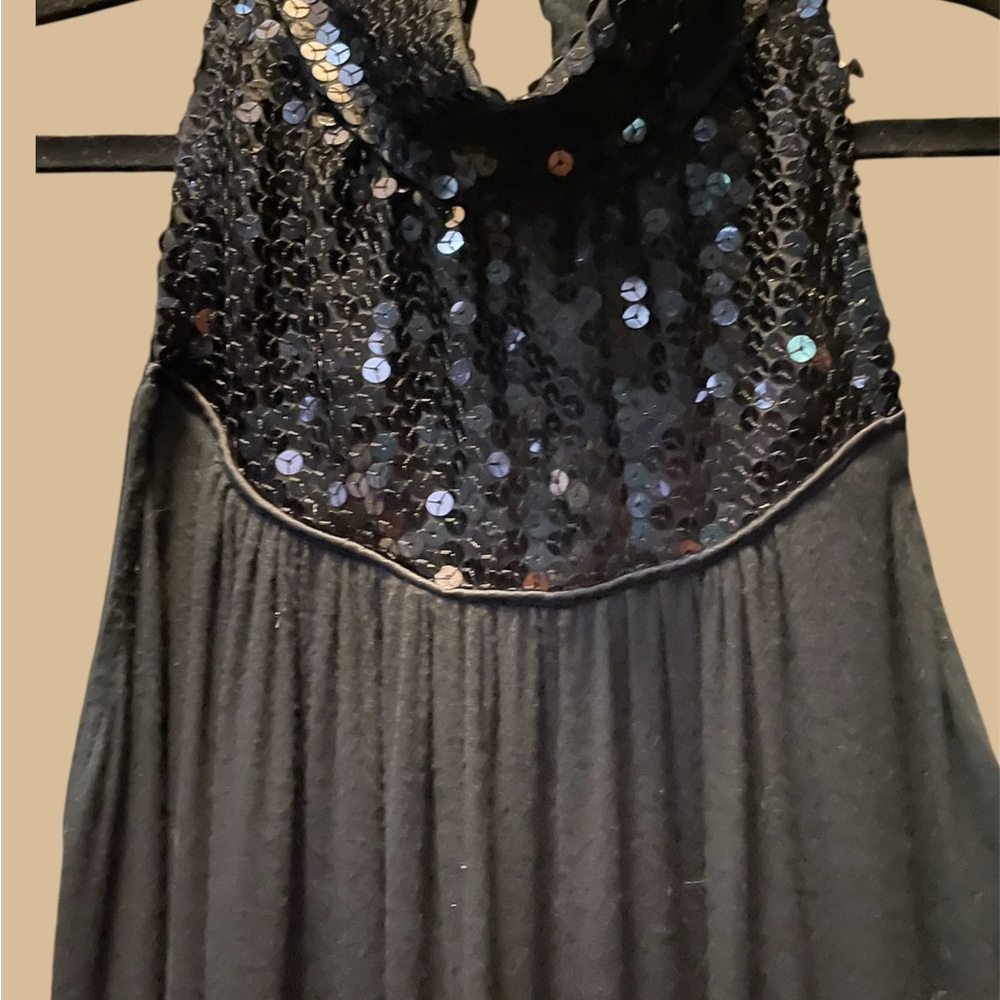 Elegant Black Sequin Midi Dress